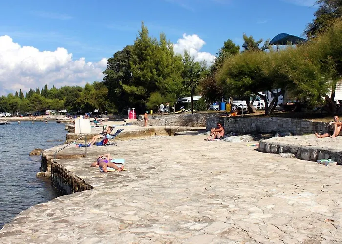 With Parking Space Flengi, Porec - 15395 فيرسار